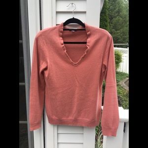 Soft melon color 100% cashmere sweater. Women’s M.